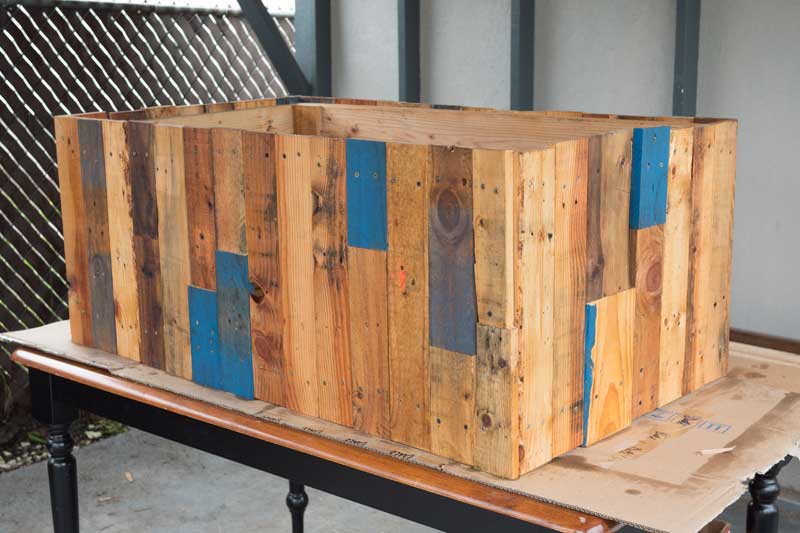 You are currently viewing How To Build DIY Garden Beds With 2X6’s and Pallets